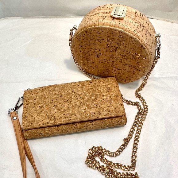 Crossbody Cork Purse and Wallet - Picture 5 of 5